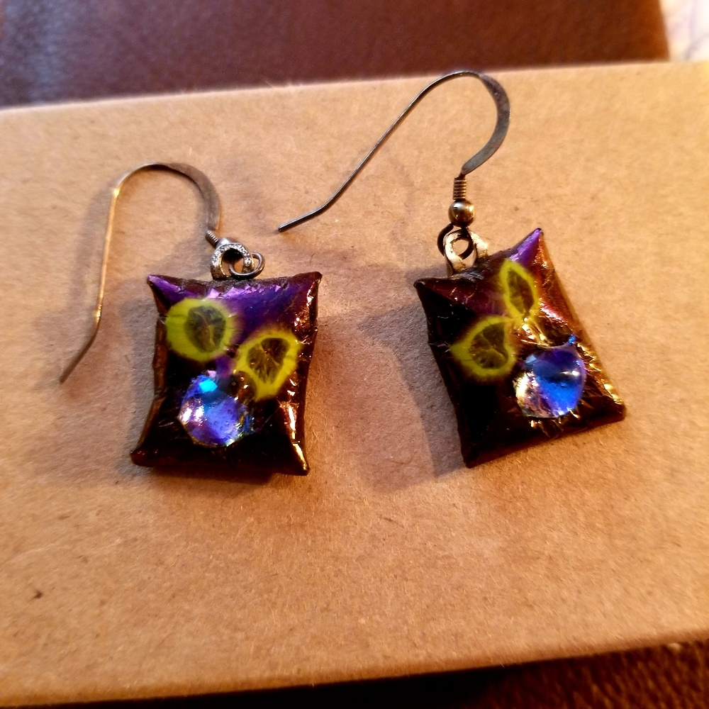 Unique dangling earrings
